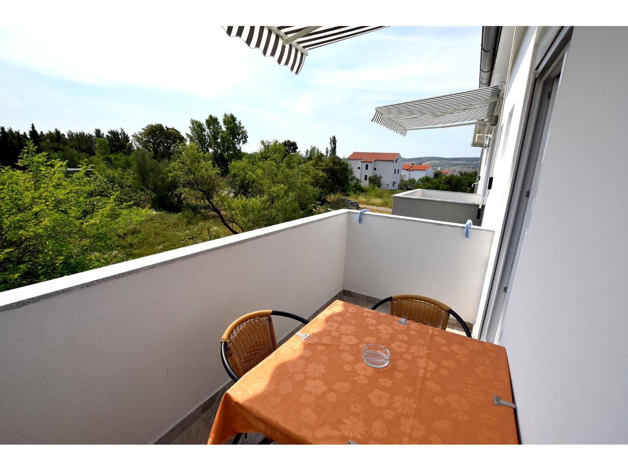 Apartments Laroom Селине Стая снимка